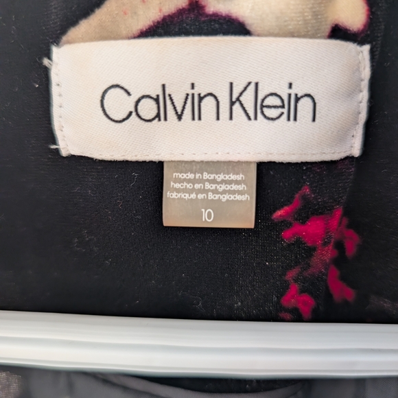 Calvin Klein Women's Floral Blazer - Black and White with Red Accents - Picture 2 of 4